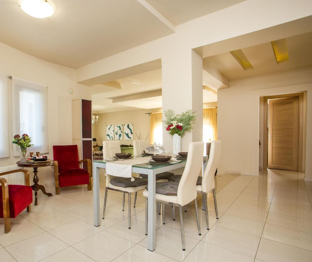 Villa De Manu Rhodes City ภายนอก รูปภาพ