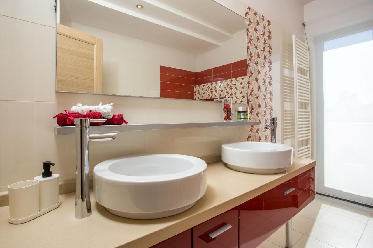 Villa De Manu Rhodes City ภายนอก รูปภาพ