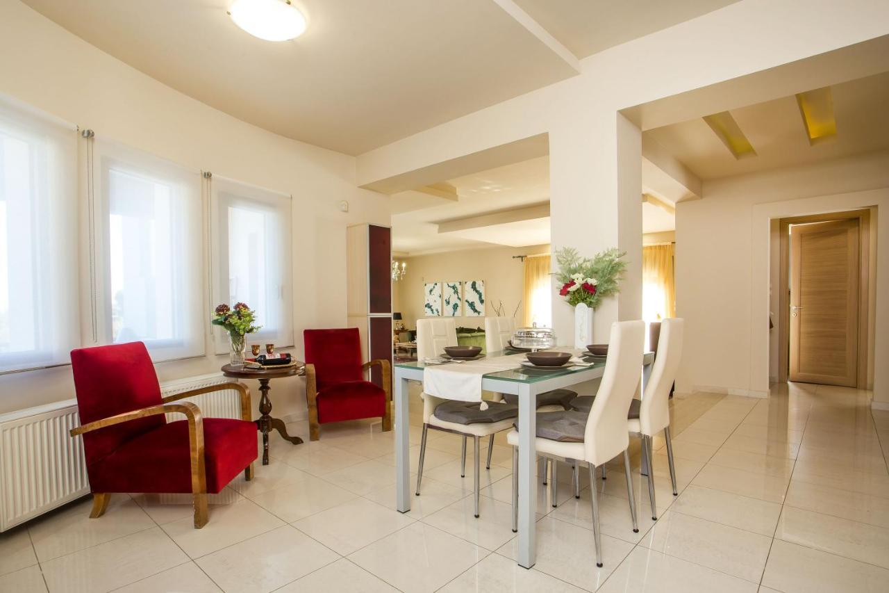 Villa De Manu Rhodes City ภายนอก รูปภาพ