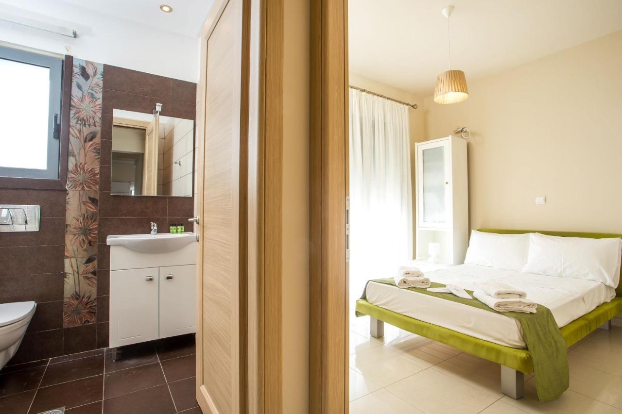 Villa De Manu Rhodes City ภายนอก รูปภาพ