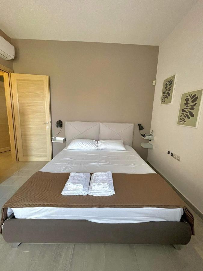 Villa De Manu Rhodes City ภายนอก รูปภาพ